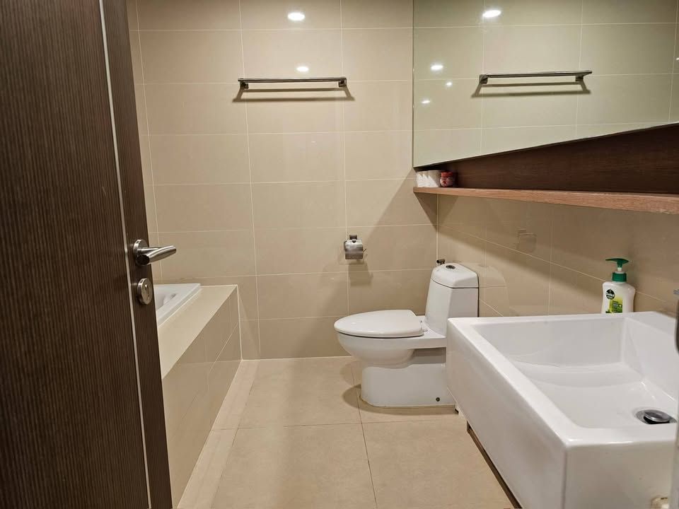 15 Sukhumvit Residences - Image 5