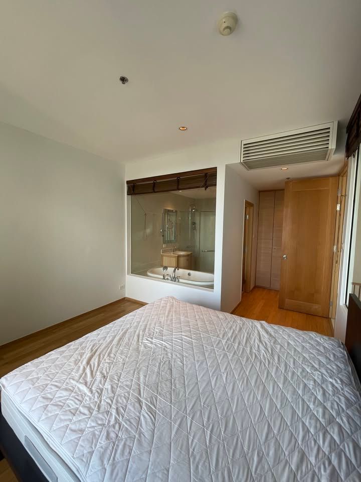 The Empire Place - Image 5