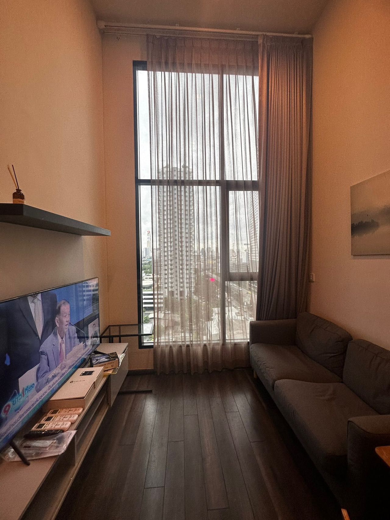 ไนท์บริดจ์ สเปซ พระราม 9 - Image 2