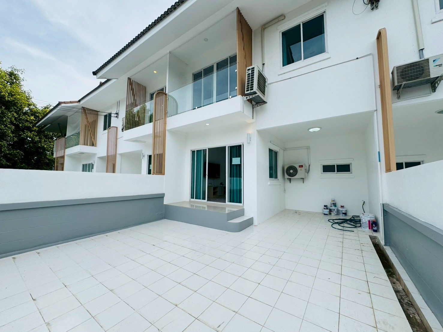 uploads/fd6bd717-700b-4a1c-8bbd-e097bbce9e68/c1fbbb8e-28f1-48a8-af8b-95a9a530580a