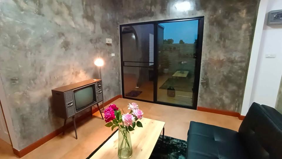 3 卧室 独立房屋 出售 在  - Image 3