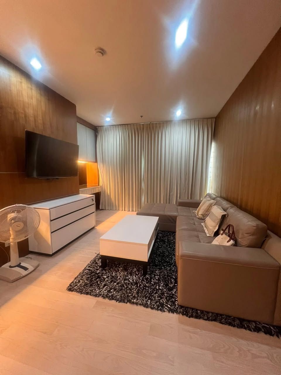 uploads/fd6bd717-700b-4a1c-8bbd-e097bbce9e68/c6b88331-b841-42b0-8848-ae760c5d5ea5