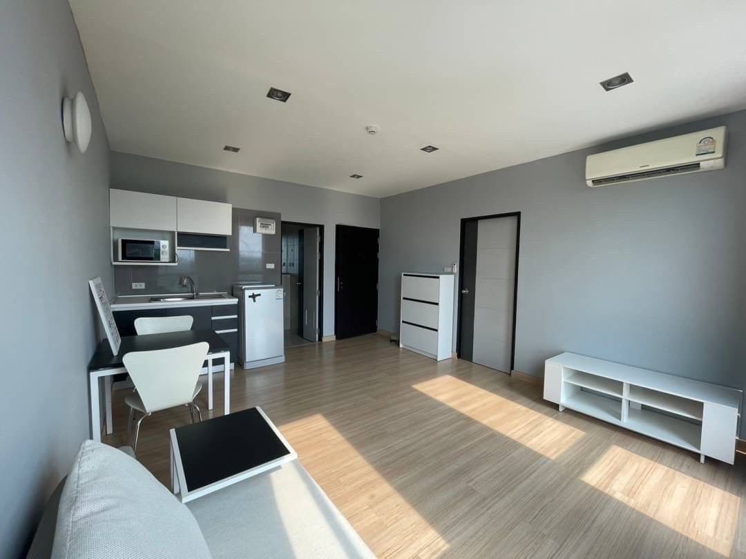 One Plus 19 - Image 14