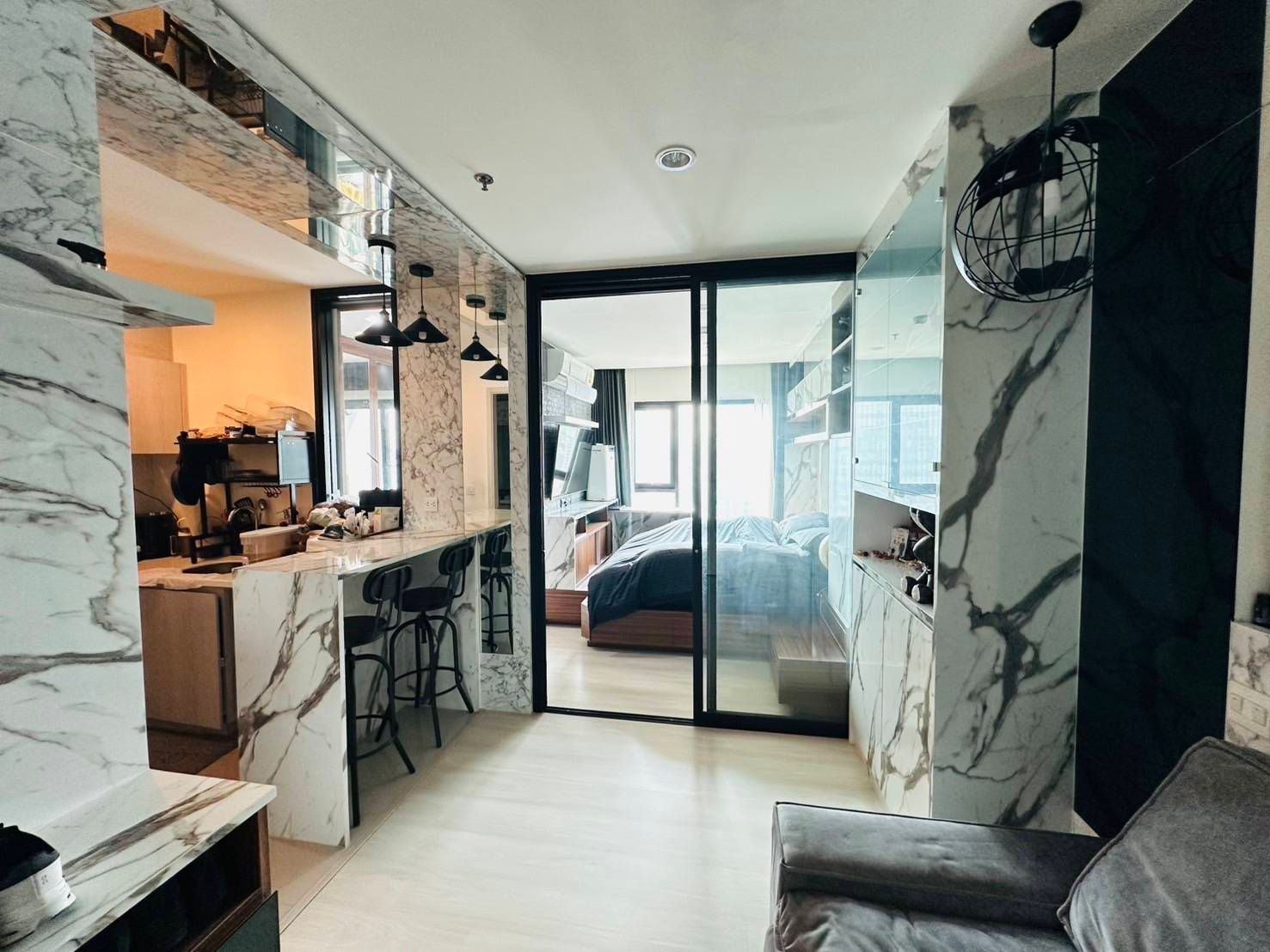 1 卧室 公寓 出租 在  - Image 1