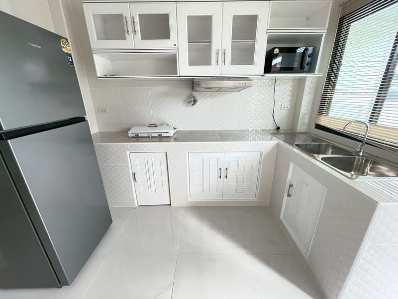 5 卧室 独立房屋 出租 在  - Image 8