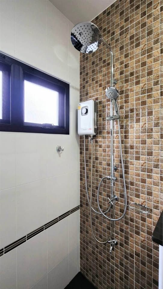 3 Bedroom Townhouse For Rent in San Phak Wan, Hang Dong, Chiang Mai - Image 15