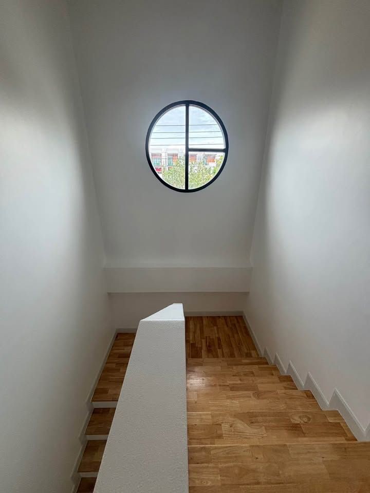 4 卧室 独立房屋 出租 在  - Image 15