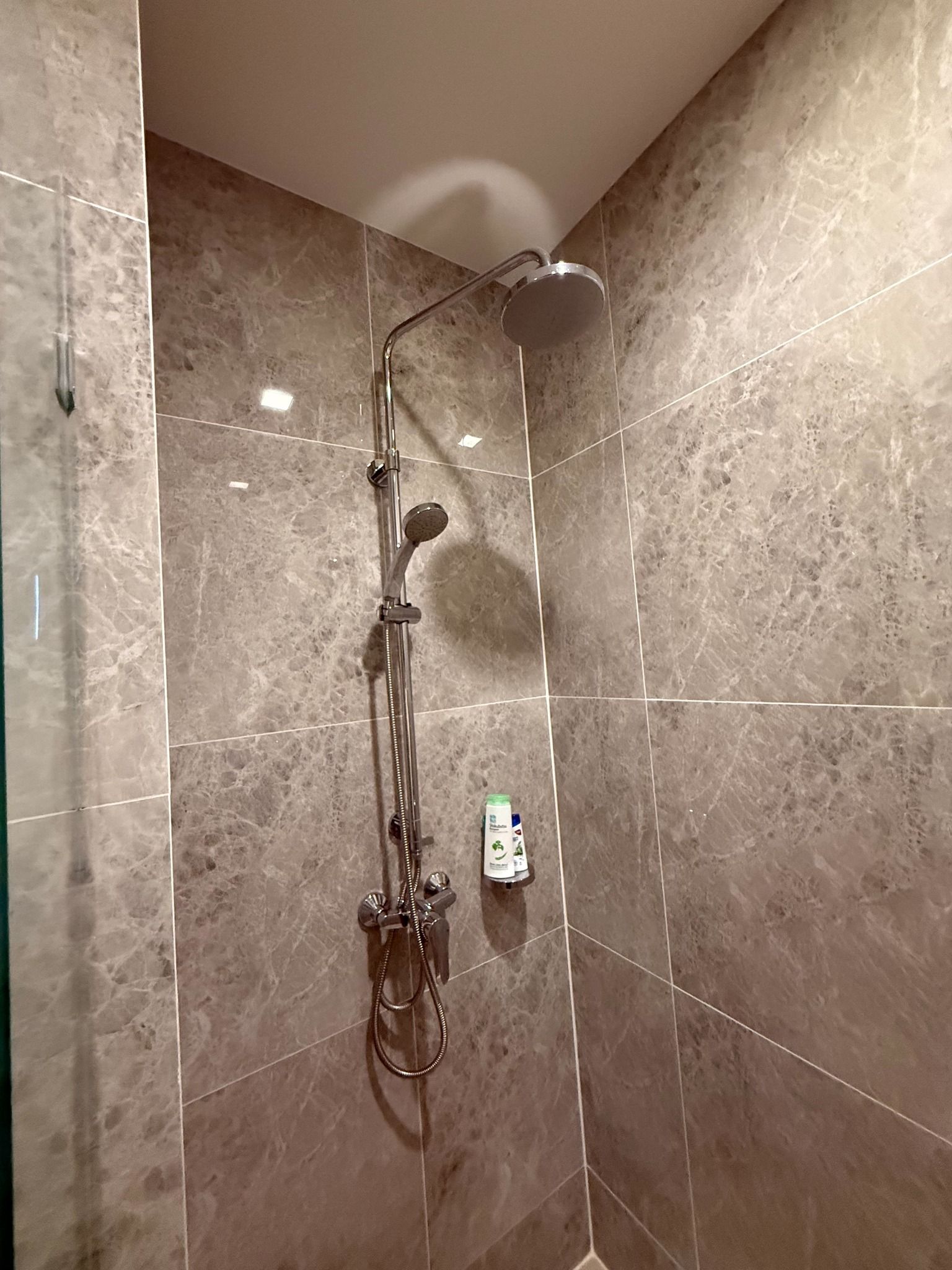 uploads/fd6bd717-700b-4a1c-8bbd-e097bbce9e68/ca9e27ad-83ed-47d1-9716-fff3997e2ed8