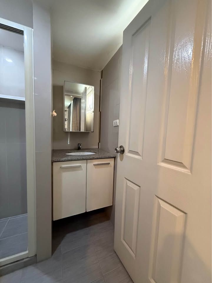 Zenith Place Sukhumvit 71 - Image 16