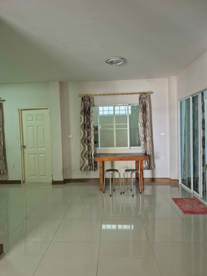 uploads/fd6bd717-700b-4a1c-8bbd-e097bbce9e68/d2b9f7eb-0e58-4b74-9aea-8c5e326e9def