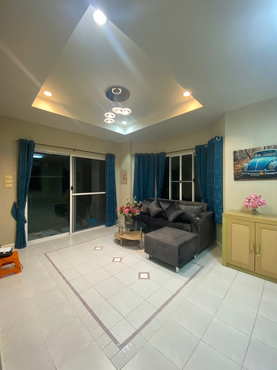 uploads/fd6bd717-700b-4a1c-8bbd-e097bbce9e68/d363ab4c-24ab-41b7-aeff-c054d42fa610