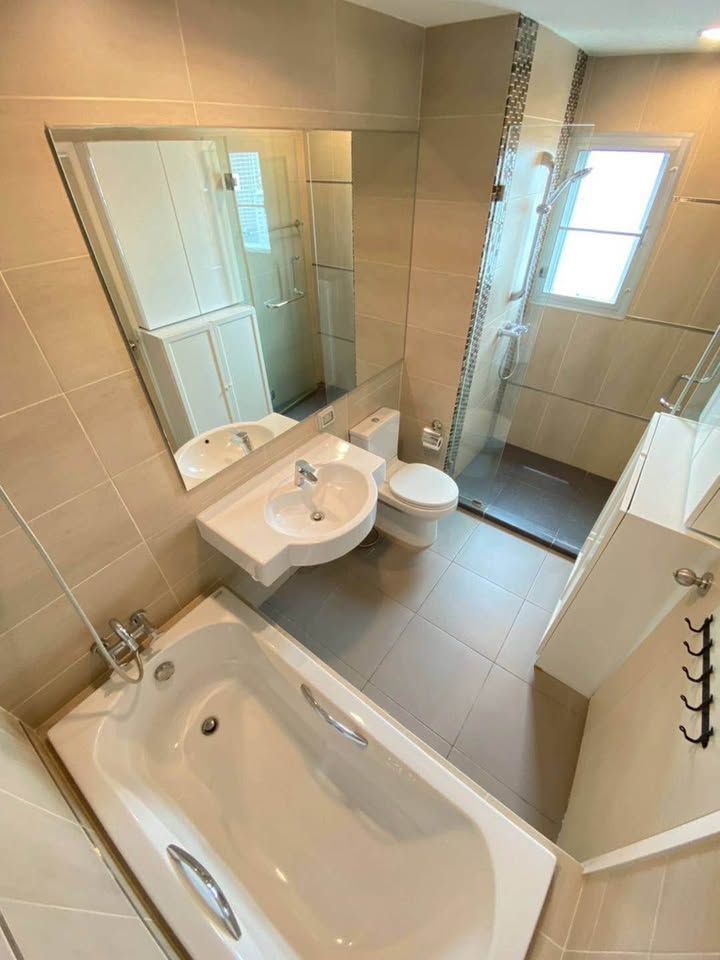 2 卧室 公寓 出租 在  - Image 9