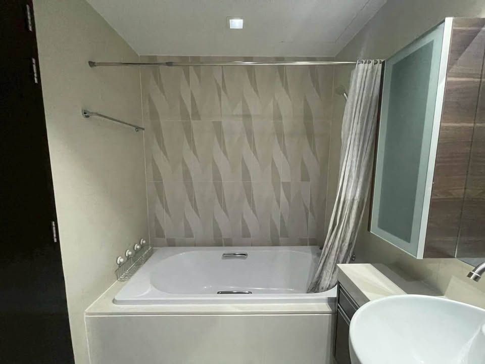 Sky Walk Condominium - Image 6