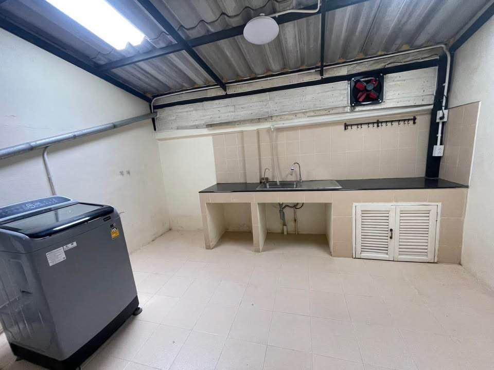 uploads/fd6bd717-700b-4a1c-8bbd-e097bbce9e68/dc84aff9-c4b2-4e20-bdd0-faca3241f0fd