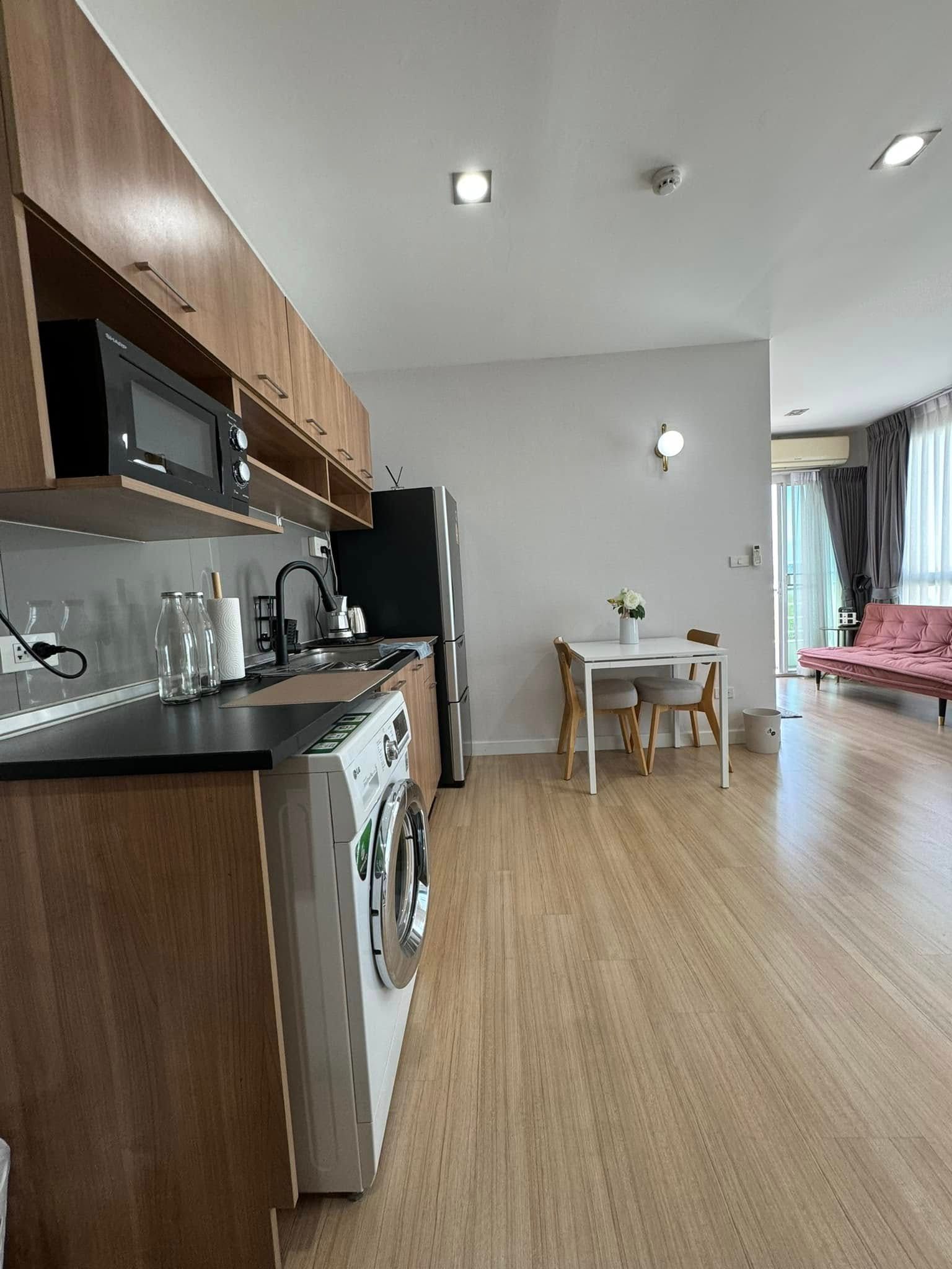 One Plus Business Park 1 - Image 5