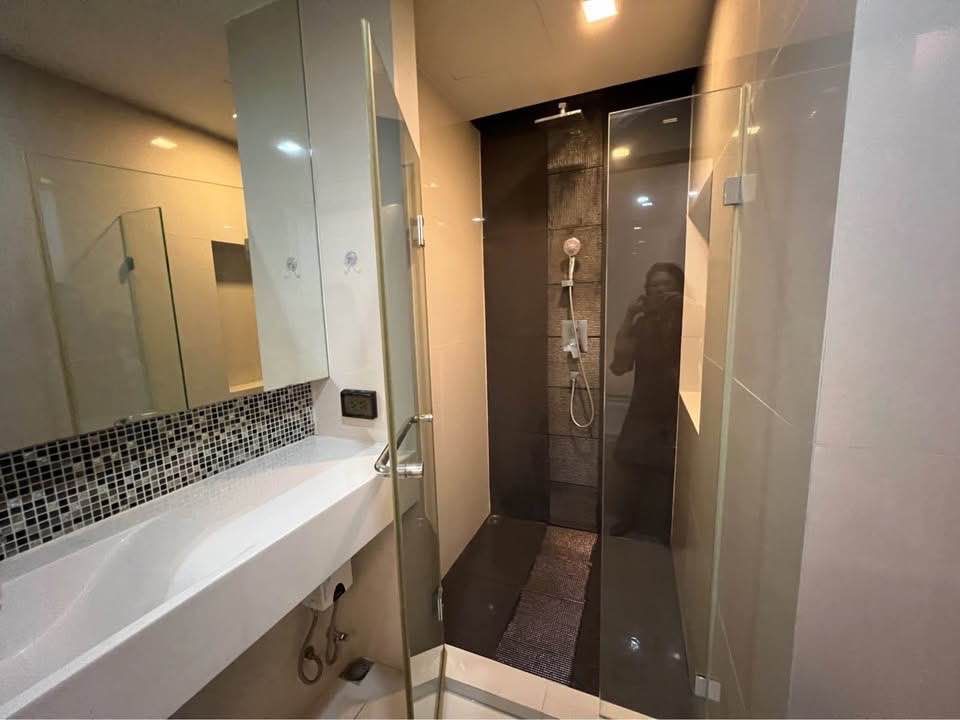 1 卧室 公寓 出租 在  - Image 3