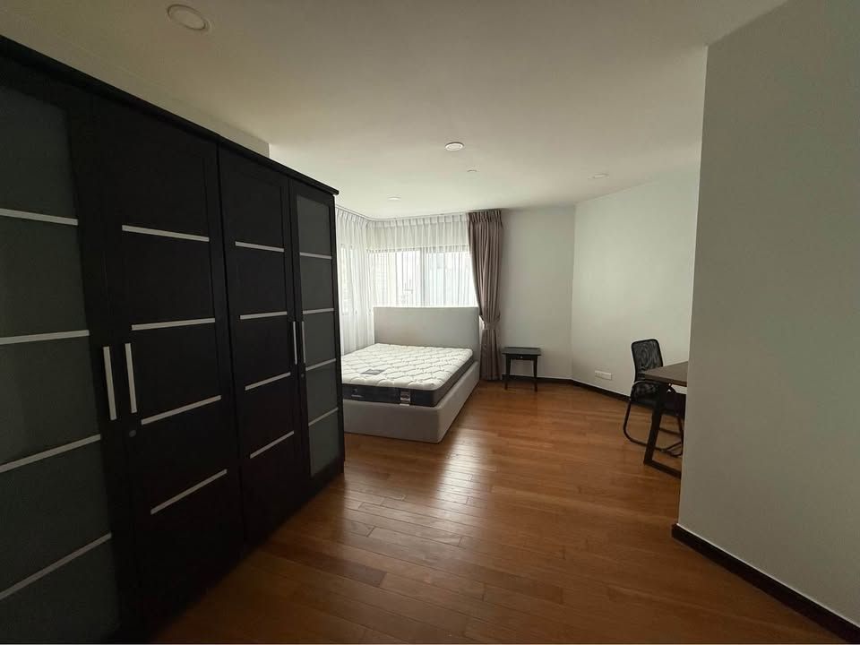 3 卧室 公寓 出租 在  - Image 11