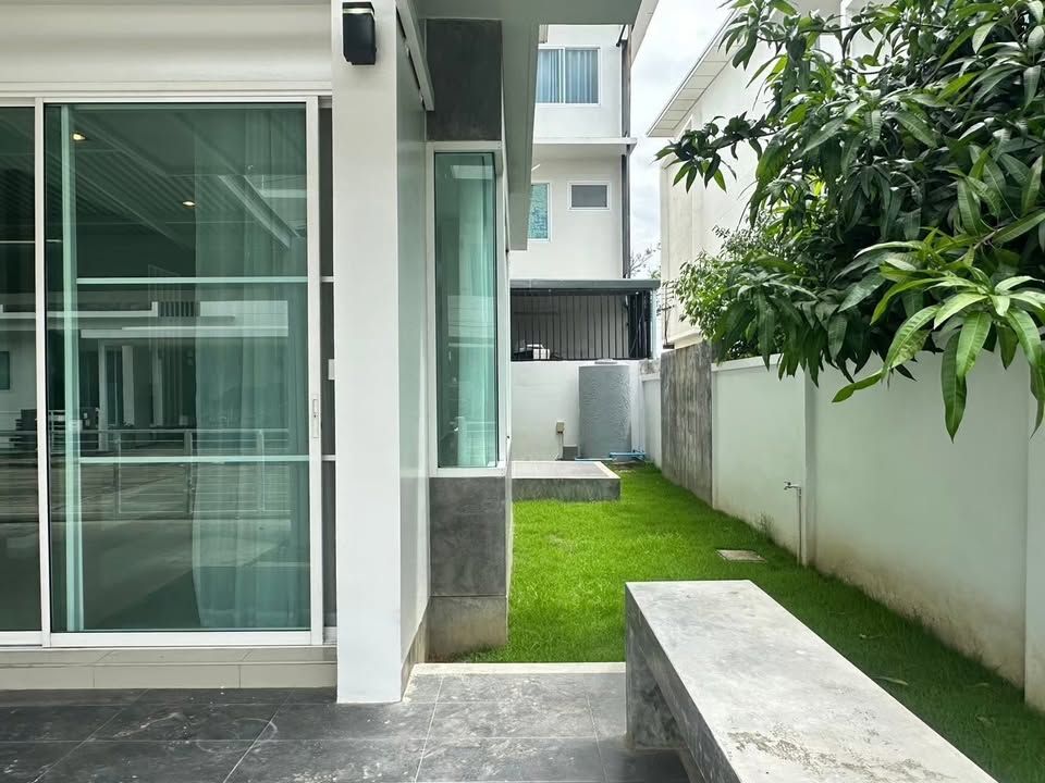 3 卧室 联排别墅 出租 在  - Image 16