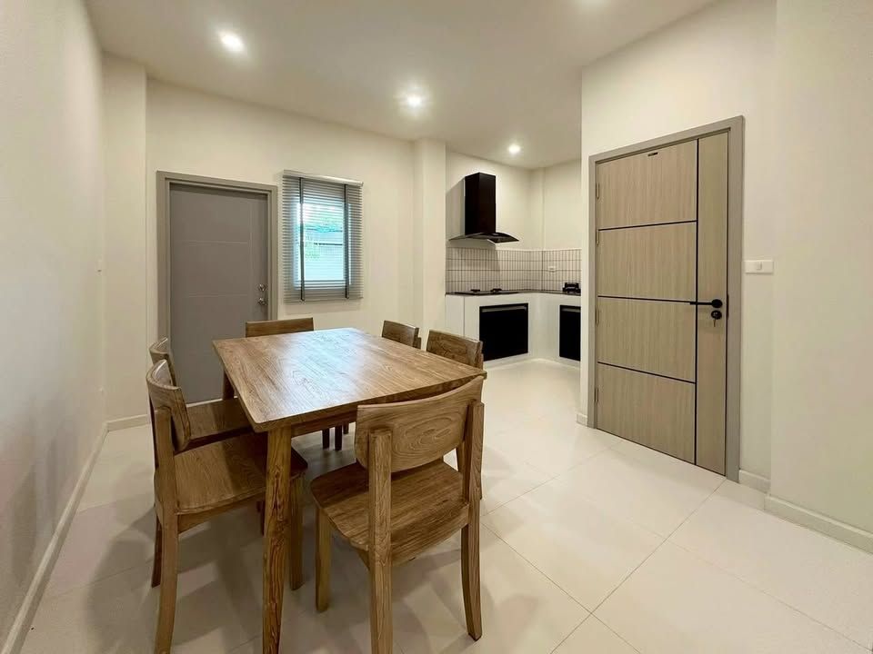 uploads/fd6bd717-700b-4a1c-8bbd-e097bbce9e68/ddd0f33b-59ba-4551-b773-bbed69b83193