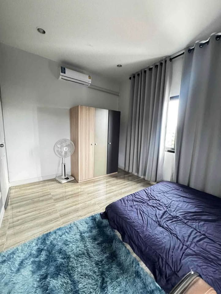 3 Bedroom Townhouse For Rent in San Phak Wan, Hang Dong, Chiang Mai - Image 11