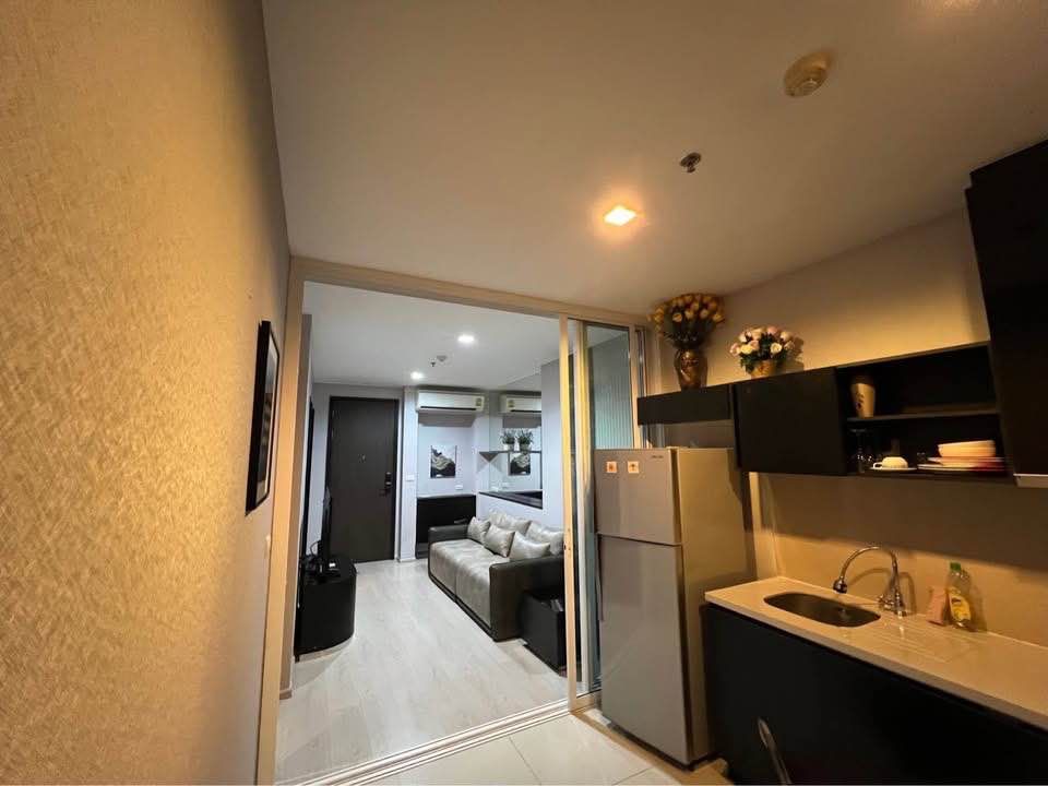 1 卧室 公寓 出租 在  - Image 4