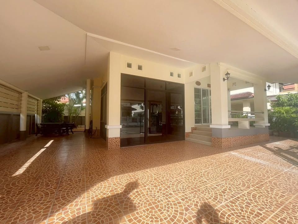 uploads/fd6bd717-700b-4a1c-8bbd-e097bbce9e68/de6b6ef2-ff24-4260-9370-ef64294db3ba