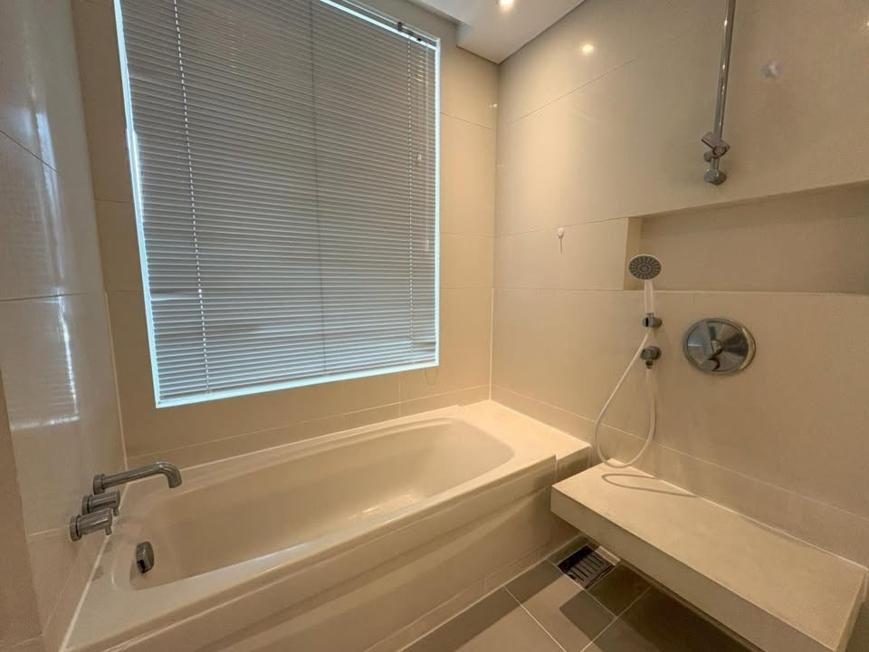 uploads/fd6bd717-700b-4a1c-8bbd-e097bbce9e68/dea3c5a3-748e-4d59-8e7b-595935463bb3