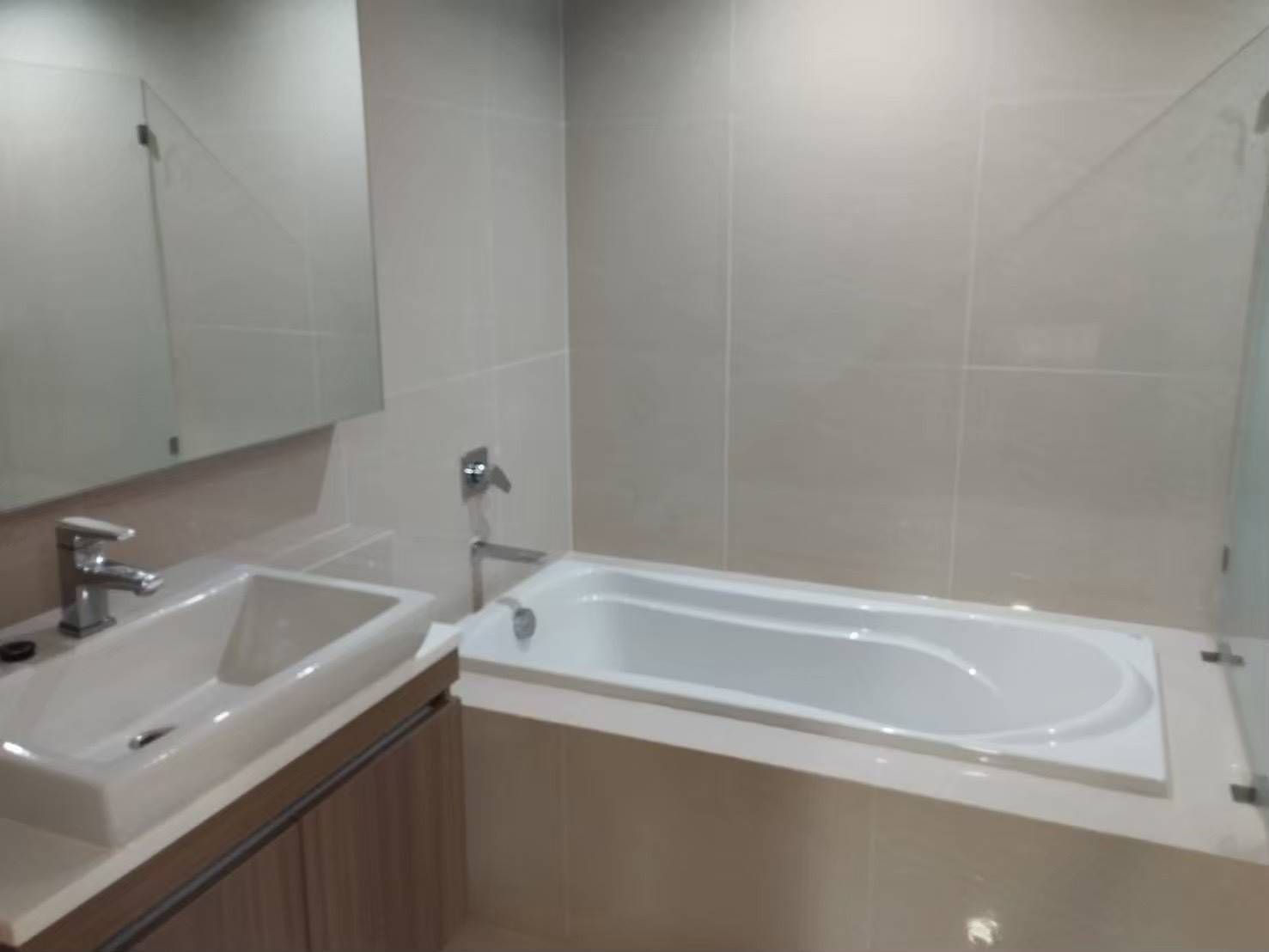 2 卧室 公寓 出租 在  - Image 5