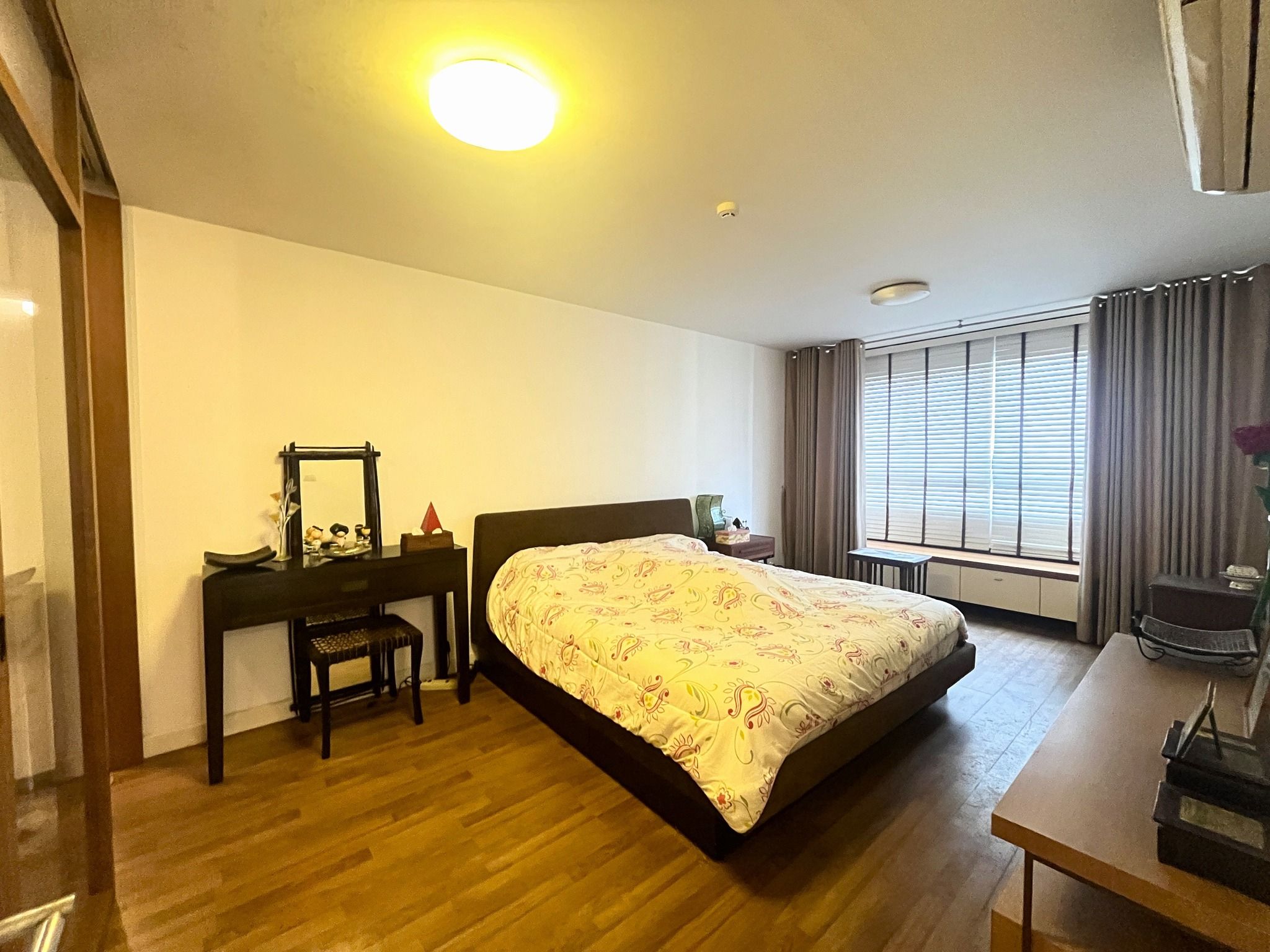 The Clover Thonglor - Image 4