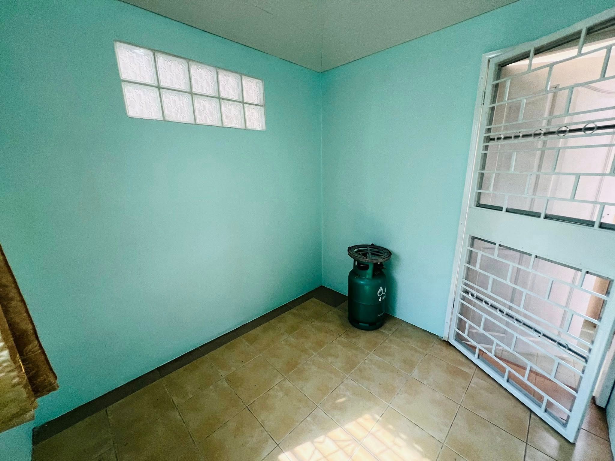 uploads/fd6bd717-700b-4a1c-8bbd-e097bbce9e68/e12e8195-092f-4988-a5a7-0500d7c01e72