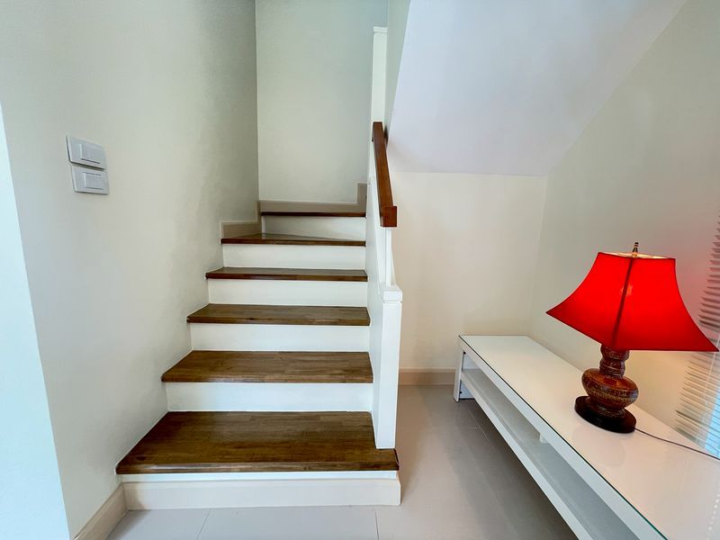 uploads/fd6bd717-700b-4a1c-8bbd-e097bbce9e68/e2b6996b-9d31-4637-8345-c22a4f986157