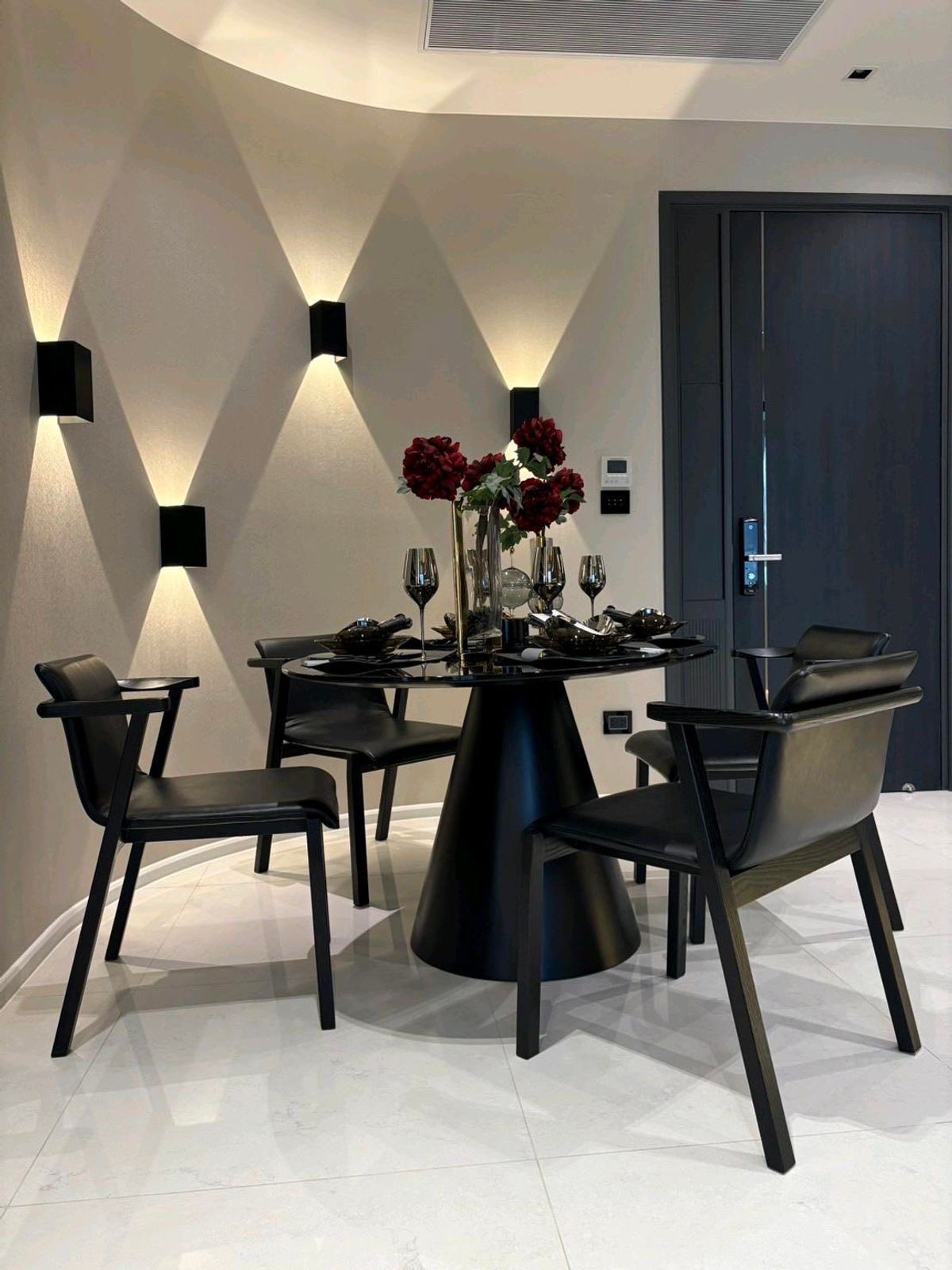 uploads/fd6bd717-700b-4a1c-8bbd-e097bbce9e68/e34f125c-cbb0-4405-9890-39e3c9ed932d