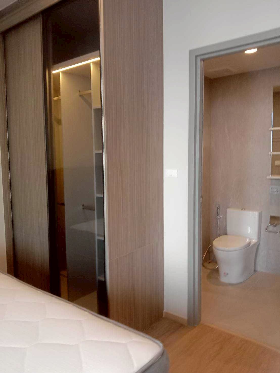 The Issara Sathorn - Image 9