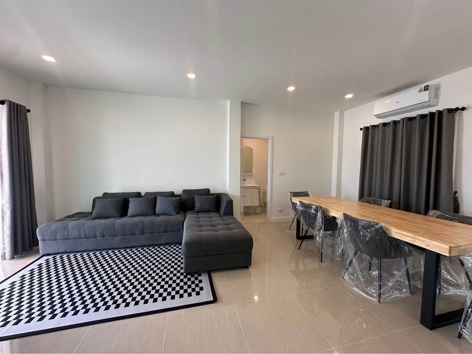 uploads/fd6bd717-700b-4a1c-8bbd-e097bbce9e68/e85dc336-65d2-4602-b732-5d39fe548544