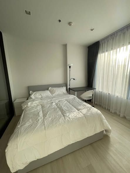 Life One Wireless - Image 1