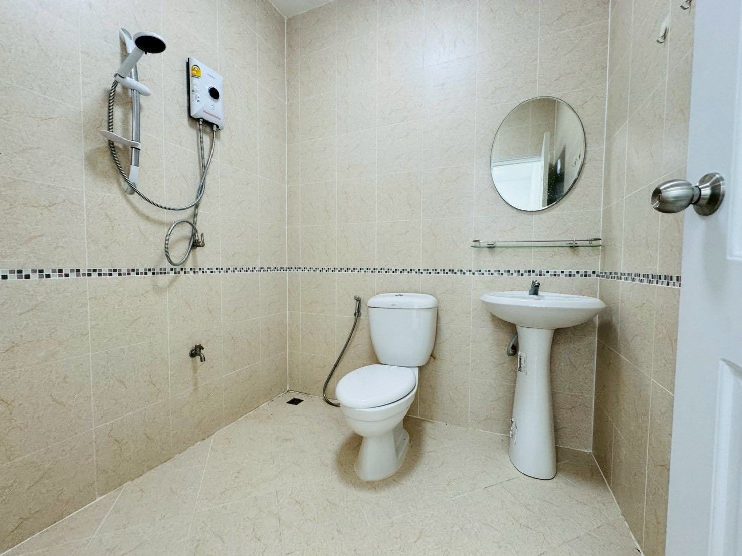 uploads/fd6bd717-700b-4a1c-8bbd-e097bbce9e68/eb19eafb-3f7d-4be4-b23d-e3b82d5ee6cd