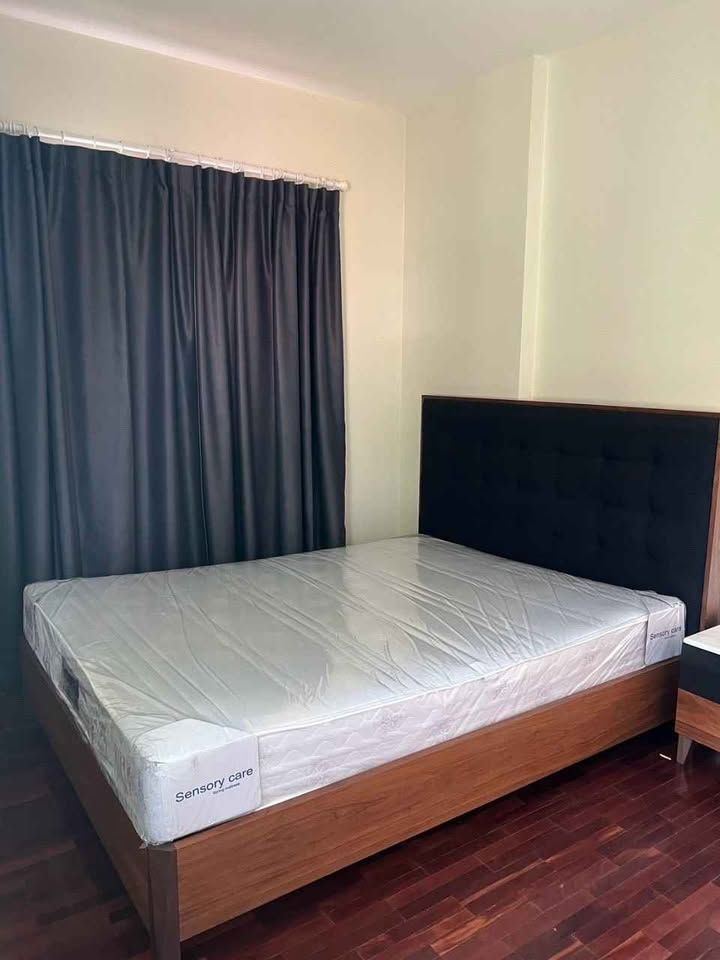 3 卧室 独立房屋 出租 在  - Image 5