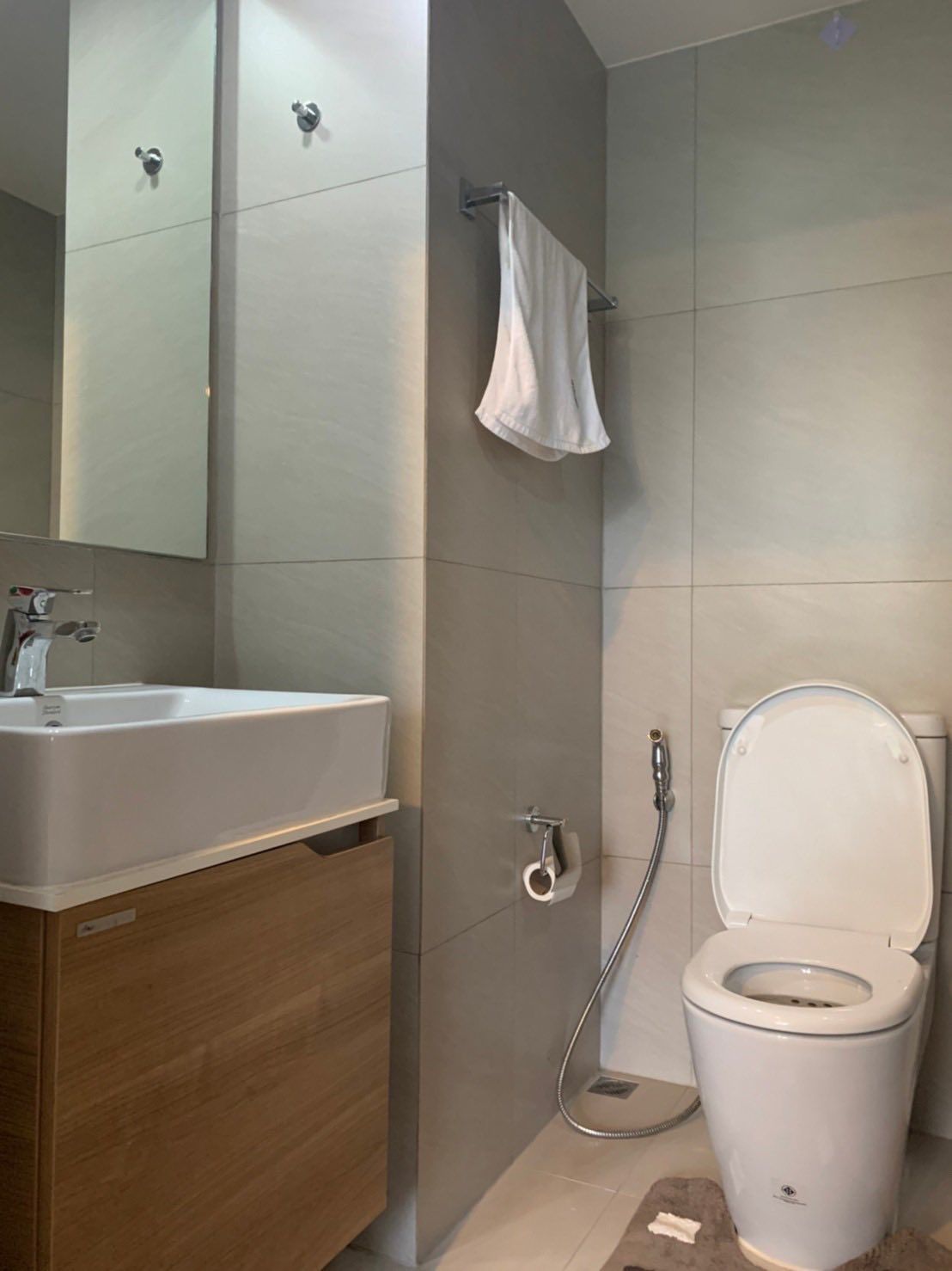 uploads/fd6bd717-700b-4a1c-8bbd-e097bbce9e68/ec225386-53c0-4ee5-8e7b-133142b70231