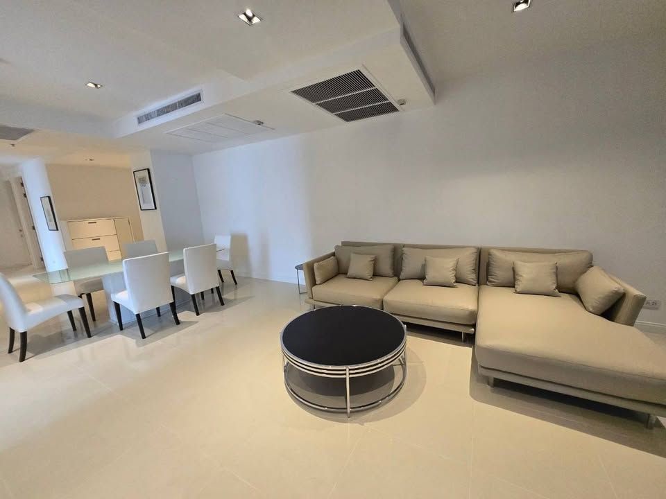 uploads/fd6bd717-700b-4a1c-8bbd-e097bbce9e68/ed7e7ba0-e613-4ef9-8674-87ac941186bb