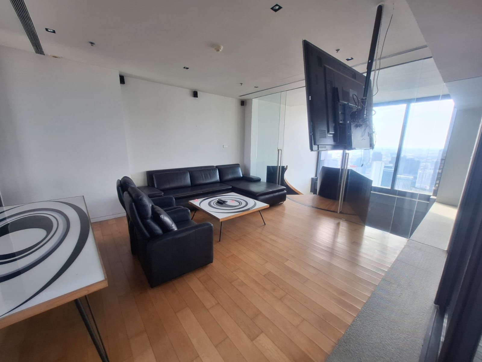 4 卧室 公寓 出售 在  - Image 10