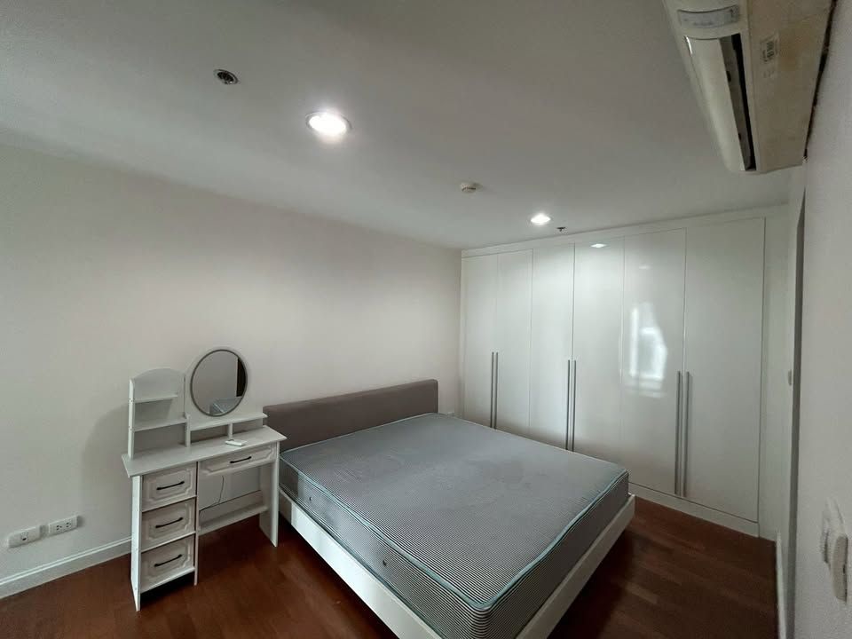 Belle Grand Rama 9 - Image 6