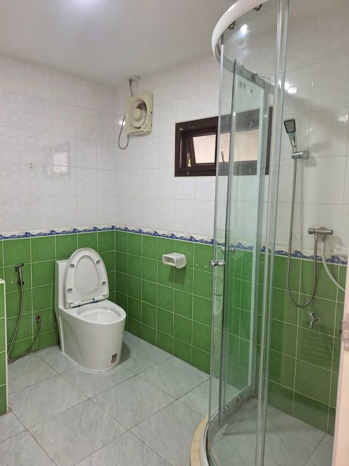 uploads/fd6bd717-700b-4a1c-8bbd-e097bbce9e68/f055bf02-ac4f-4a1b-8e15-ee69147a8ecb