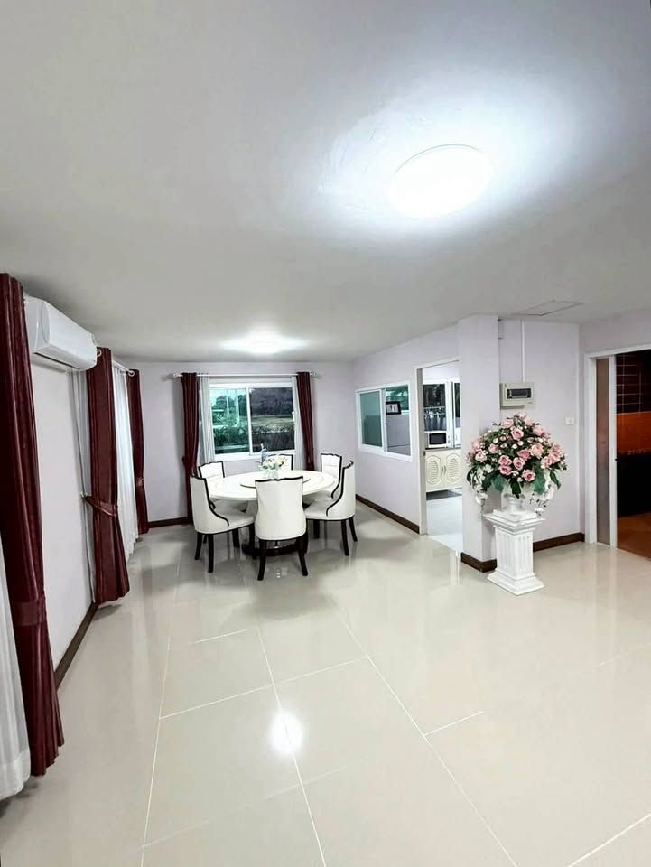 uploads/fd6bd717-700b-4a1c-8bbd-e097bbce9e68/f1673fca-9dbf-4539-ae66-193fad4d4917