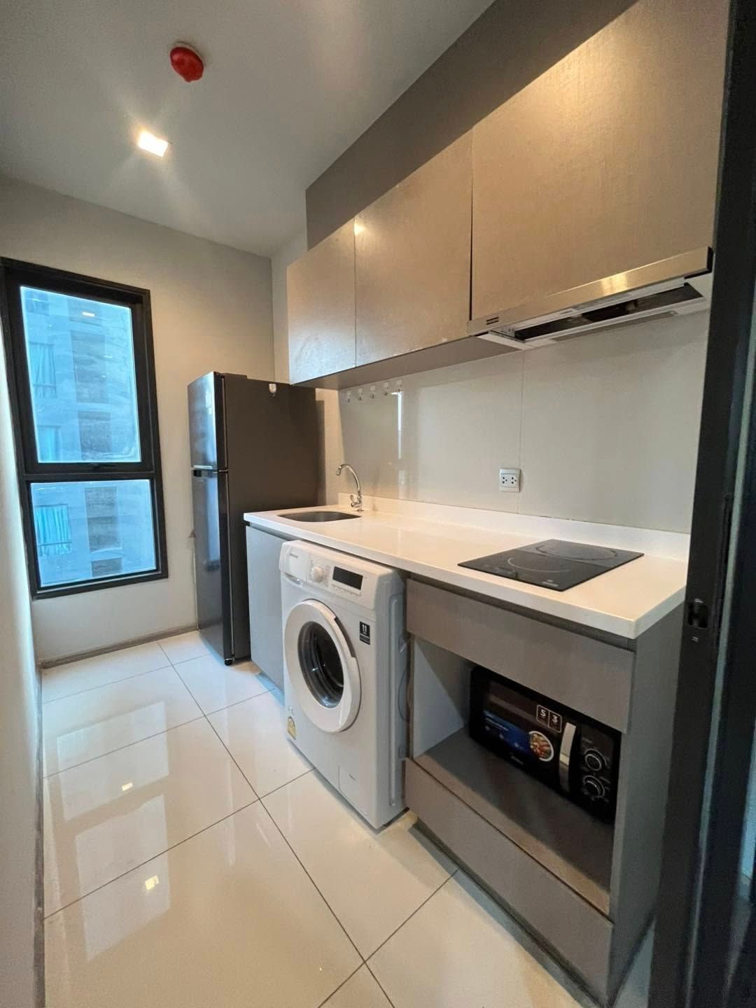 ไลฟ์ อโศก พระราม 9 - Image 10