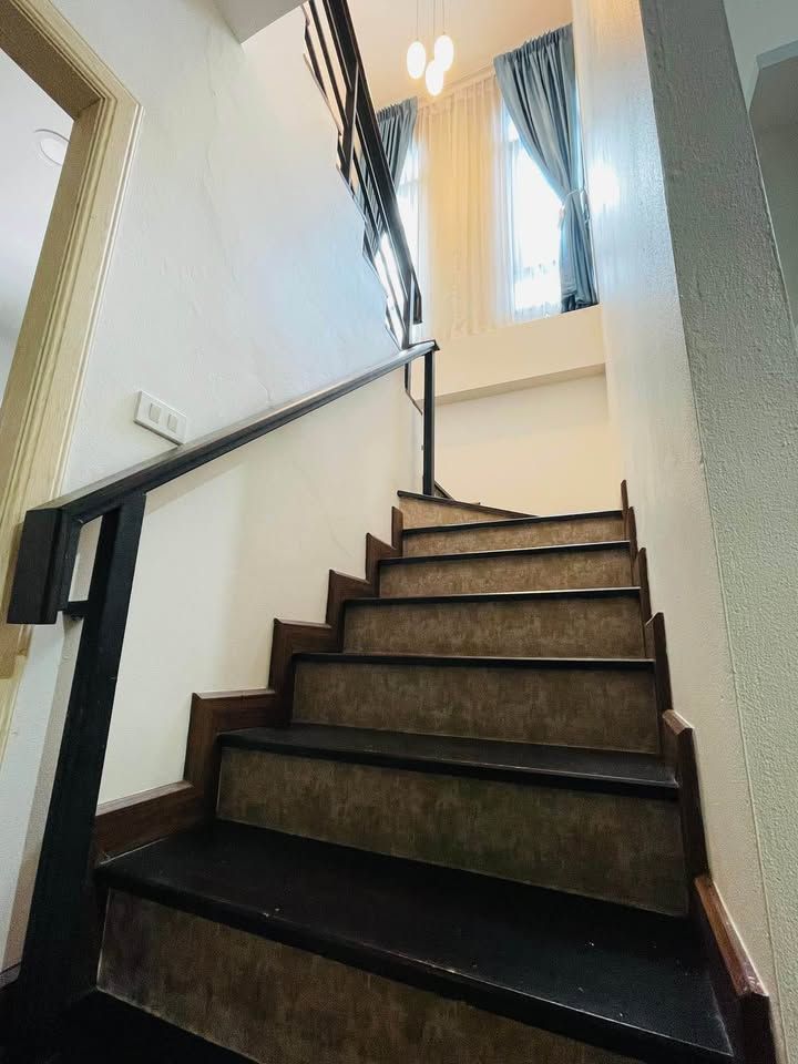 uploads/fd6bd717-700b-4a1c-8bbd-e097bbce9e68/f35317d6-5724-43f7-927f-54e5151c1e8b