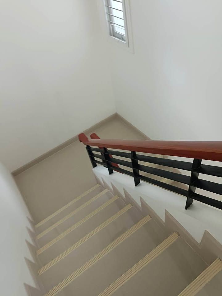 uploads/fd6bd717-700b-4a1c-8bbd-e097bbce9e68/f6c021d6-8af7-41d6-9f10-990d1151fc22