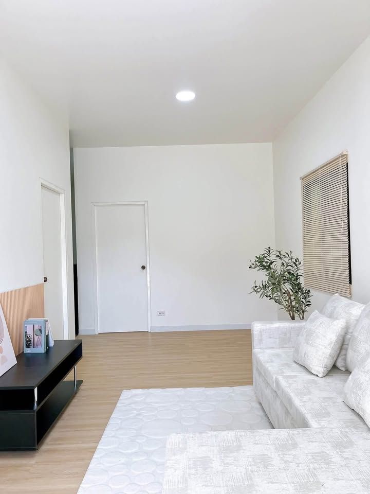 uploads/fd6bd717-700b-4a1c-8bbd-e097bbce9e68/f8a12f56-82b8-464e-8a96-6dc1fda9868e