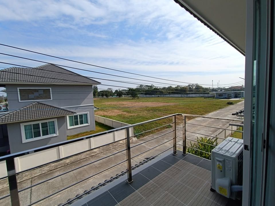 uploads/fd6bd717-700b-4a1c-8bbd-e097bbce9e68/f9368351-7c00-4d2d-9bdc-7d4a1590da04