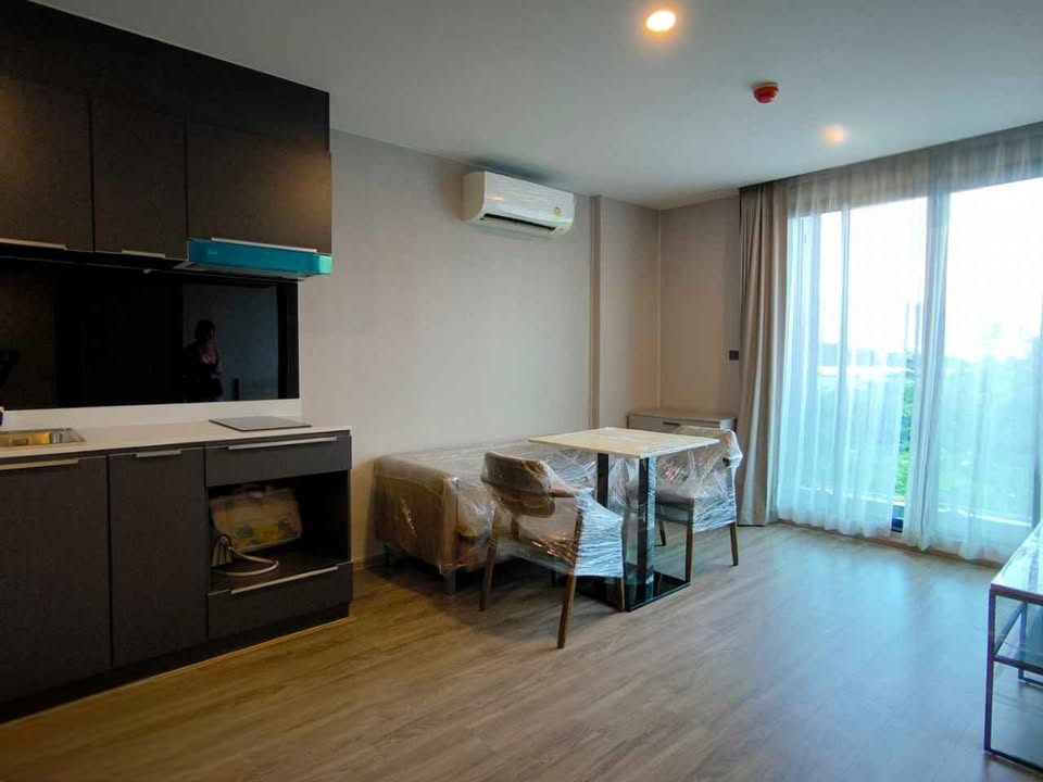 1 卧室 公寓 出租 在  - Image 2