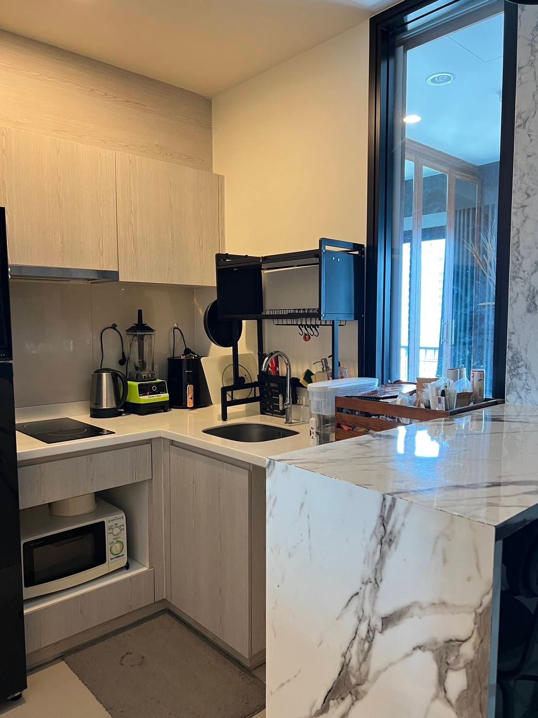 1 卧室 公寓 出租 在  - Image 9